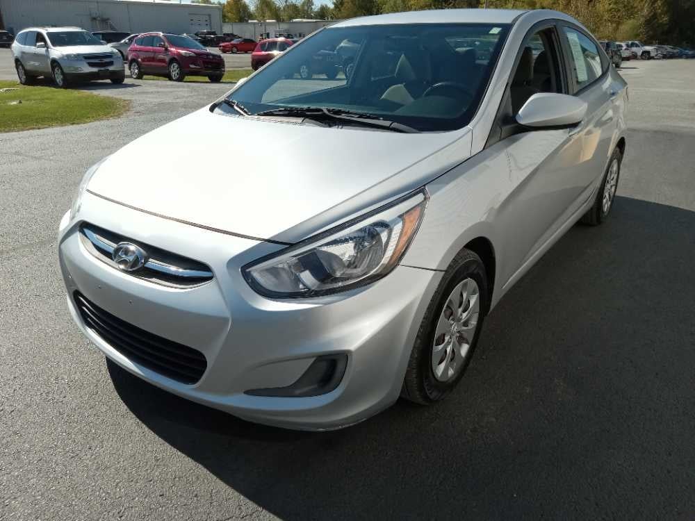 2017 HYUNDAI ACCENT SE