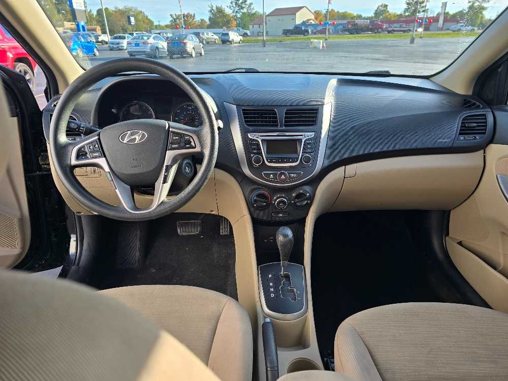 HYUNDAI ACCENT SE