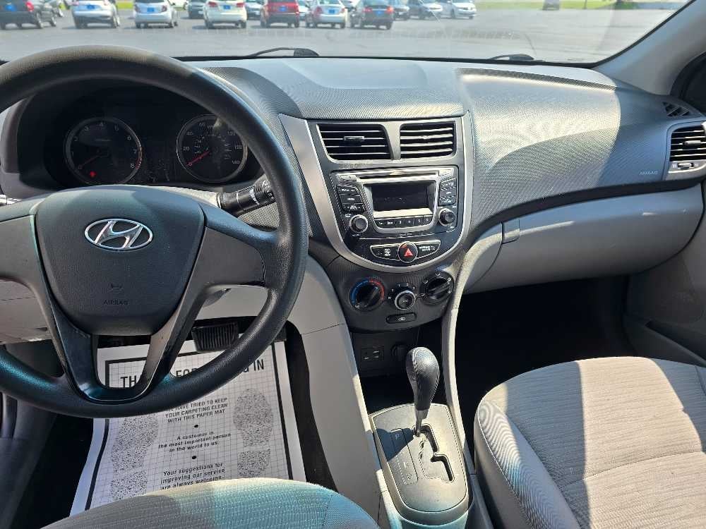 HYUNDAI ACCENT SE