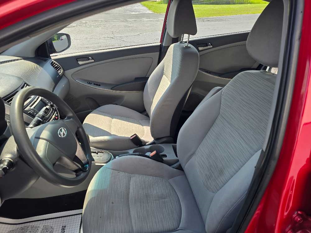 HYUNDAI ACCENT SE