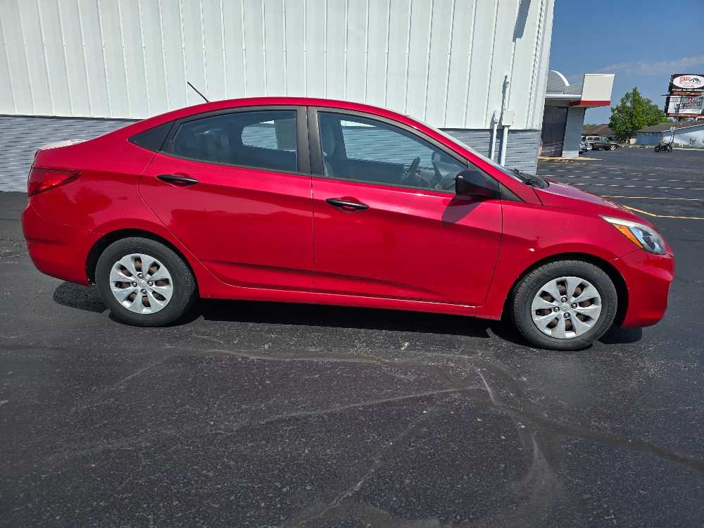 HYUNDAI ACCENT SE