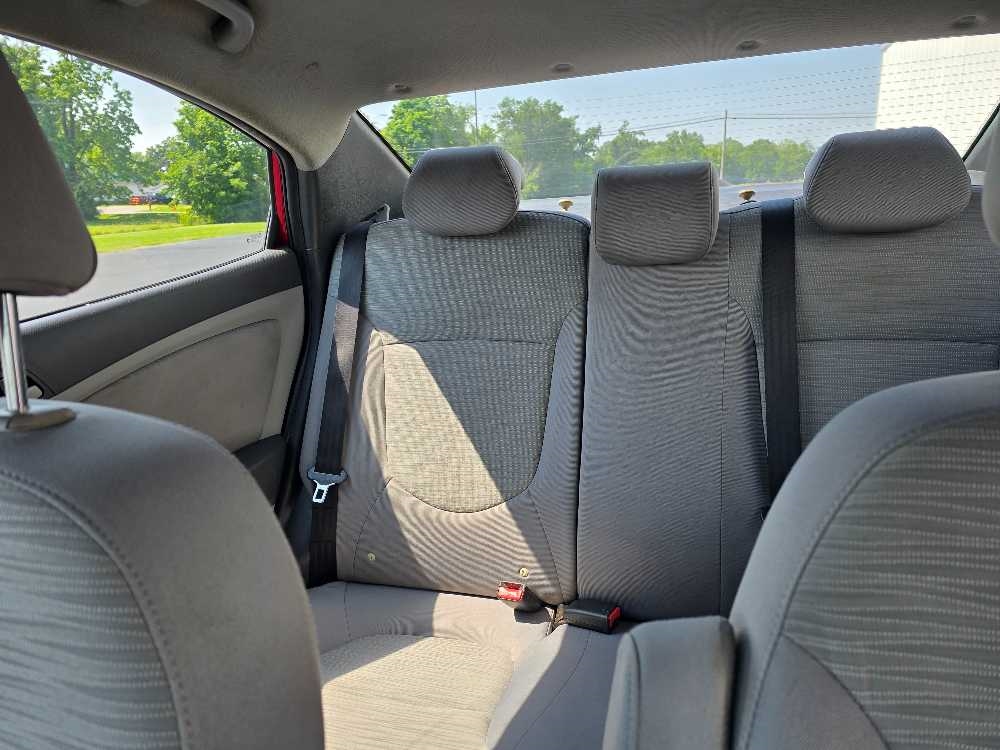 HYUNDAI ACCENT SE