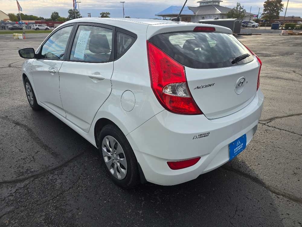 HYUNDAI ACCENT GS; SE