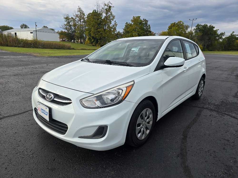 2015 HYUNDAI ACCENT GS; SE