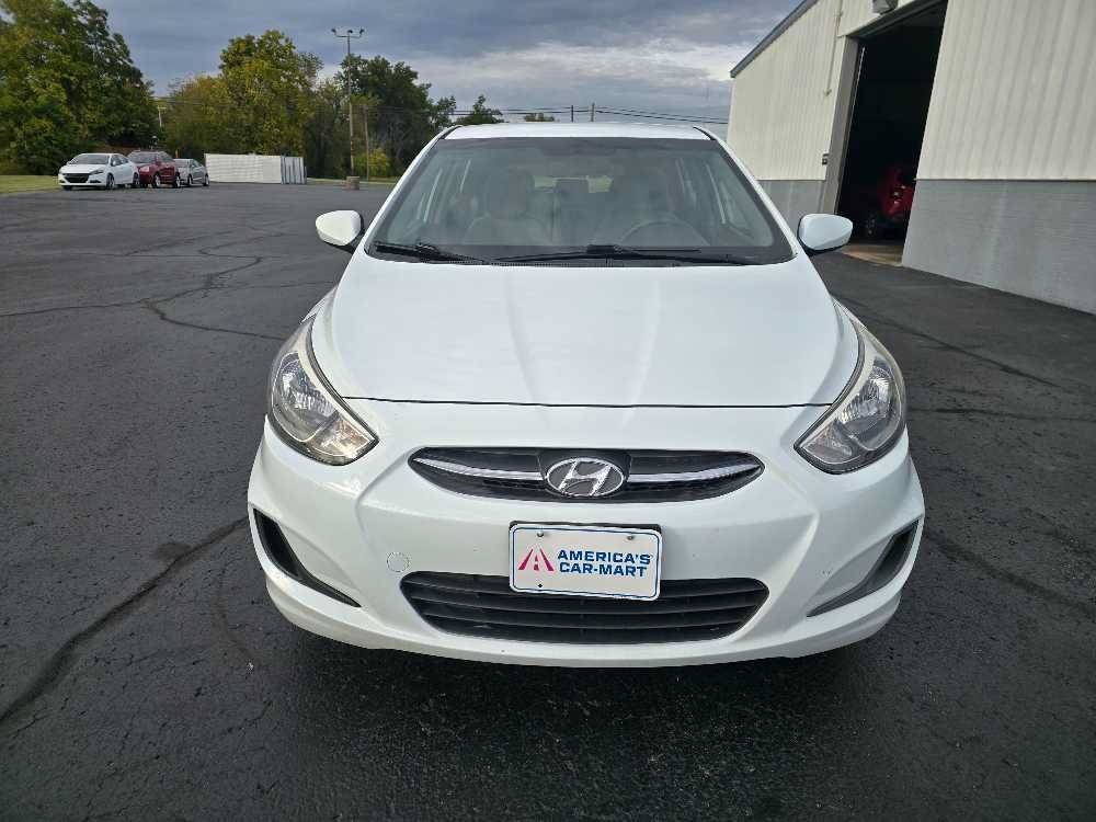 HYUNDAI ACCENT GS; SE