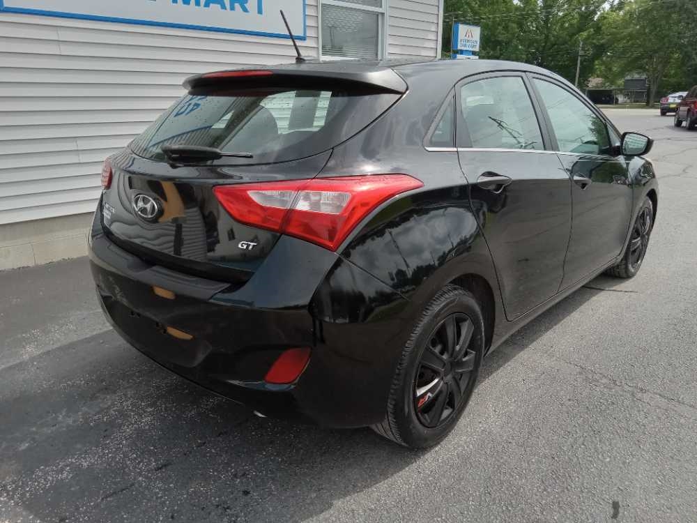 HYUNDAI ELANTRA GT BASE