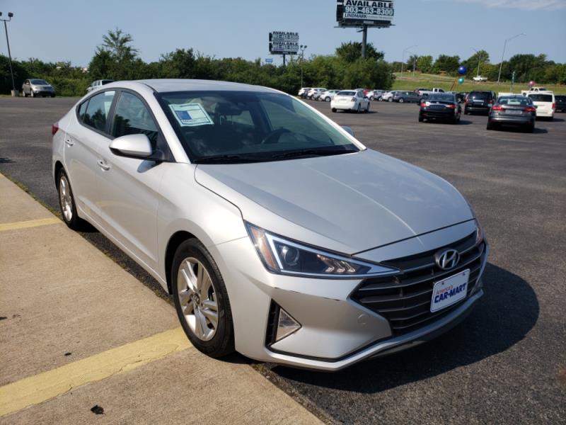 Hyundai Elantra America�s CarMart Hyundai Elantra America�s CarMart