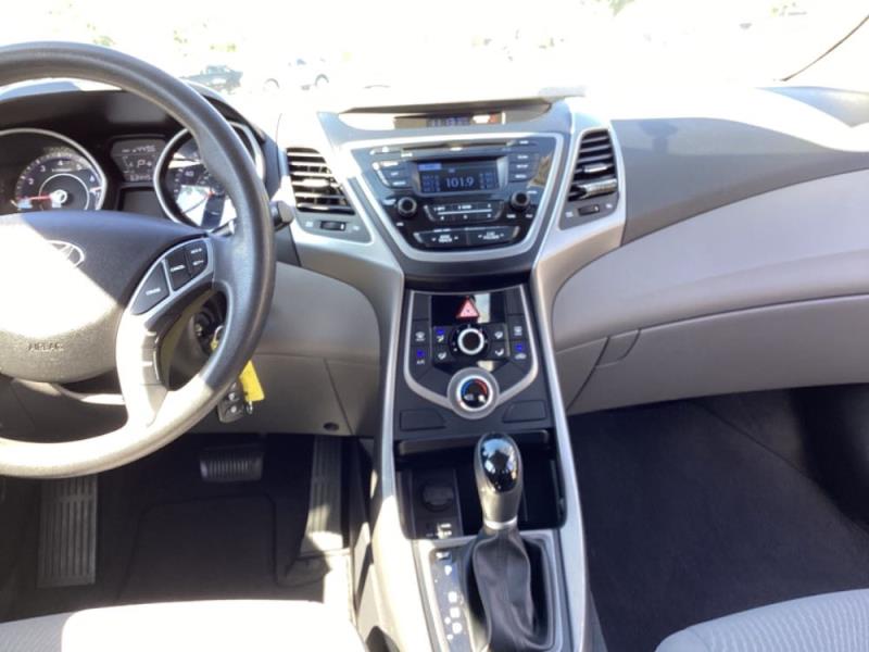 2016 Hyundai Elantra America's CarMart