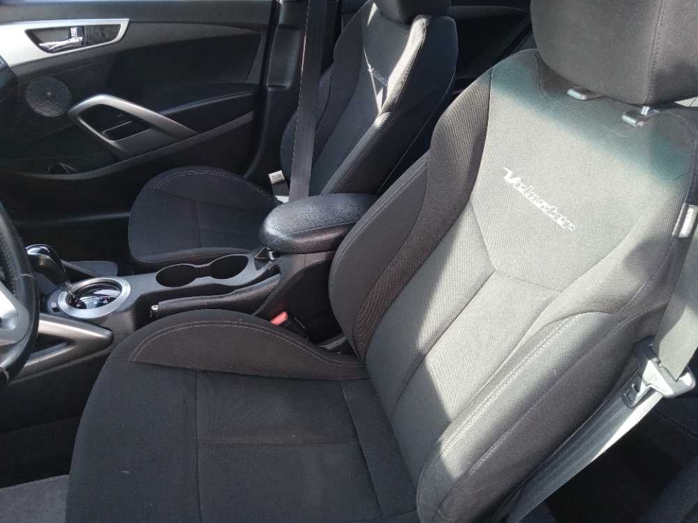 HYUNDAI VELOSTER BASE