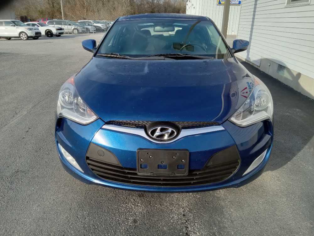 HYUNDAI VELOSTER BASE
