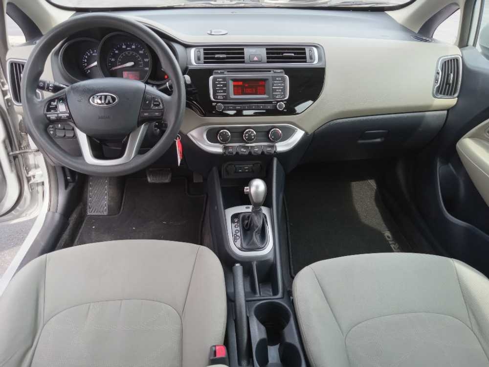 KIA RIO LX