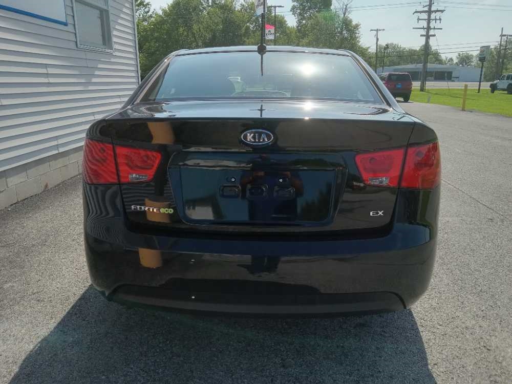 KIA FORTE EX; LX