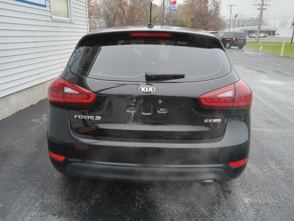 KIA FORTE5 EX