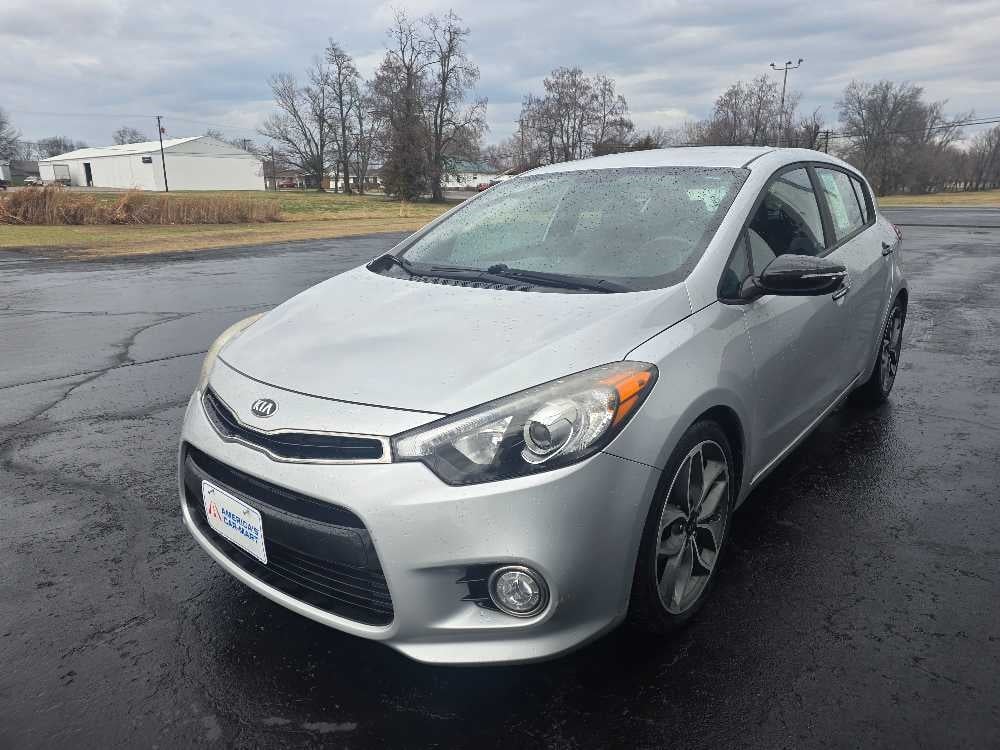 2016 Kia Forte SX's photo
