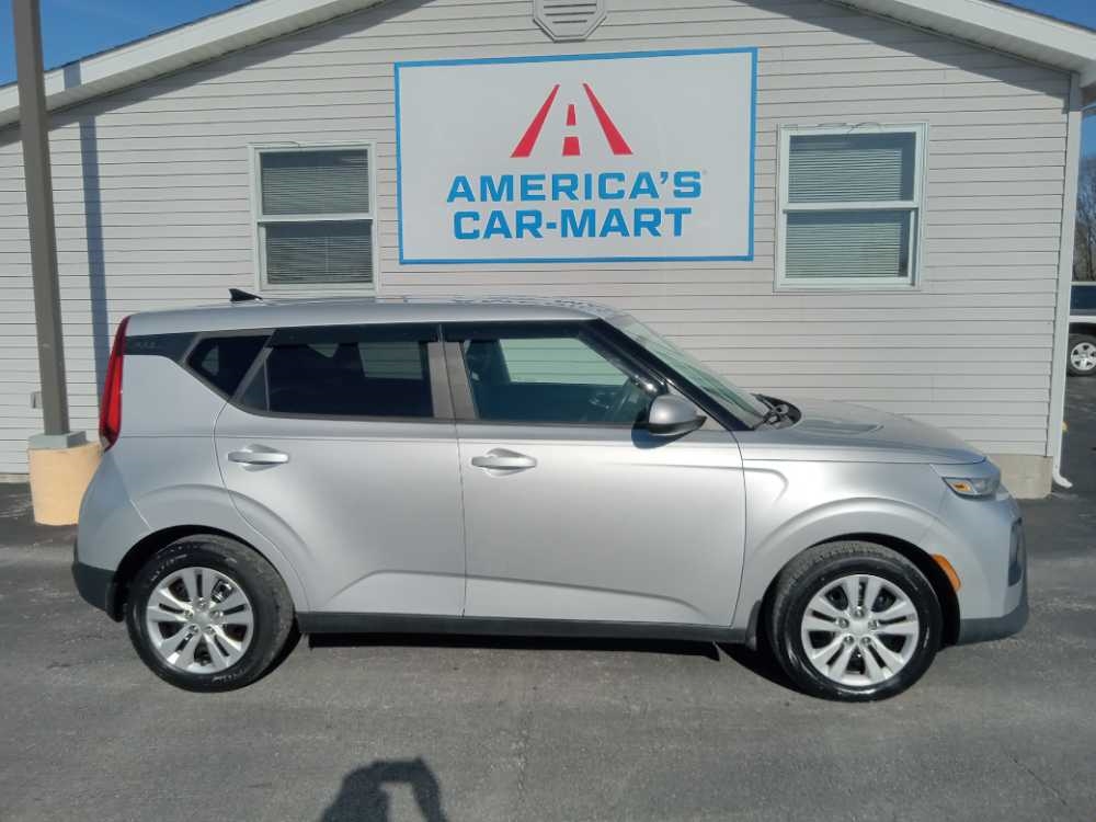 KIA SOUL LX; S; X-LINE