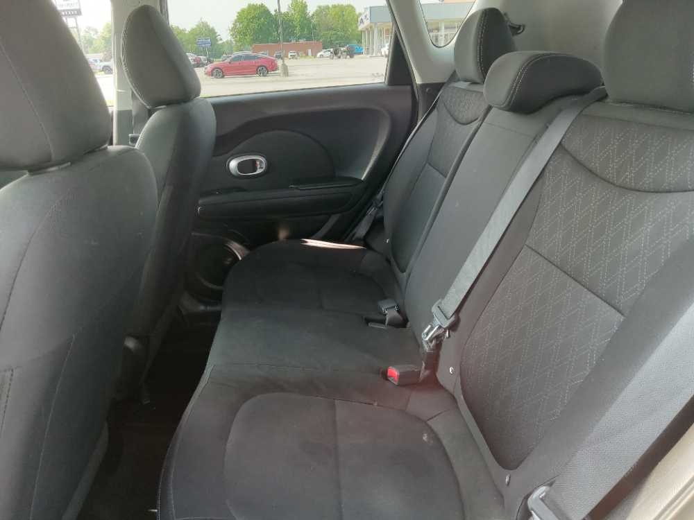 KIA SOUL BASE