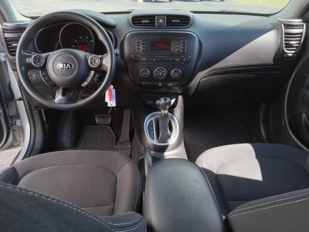 KIA SOUL BASE