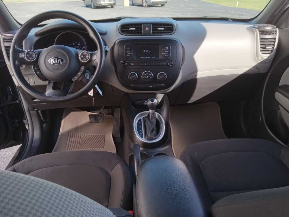 KIA SOUL BASE