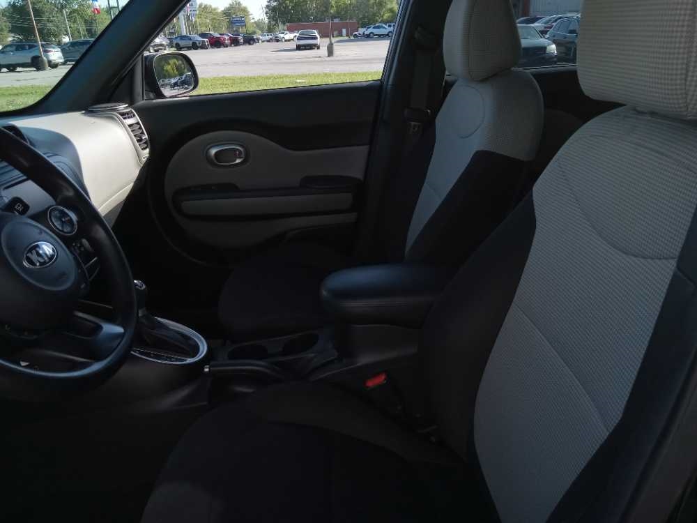 KIA SOUL BASE