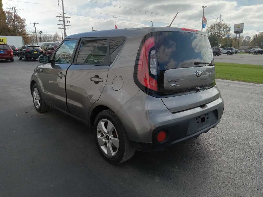 KIA SOUL BASE