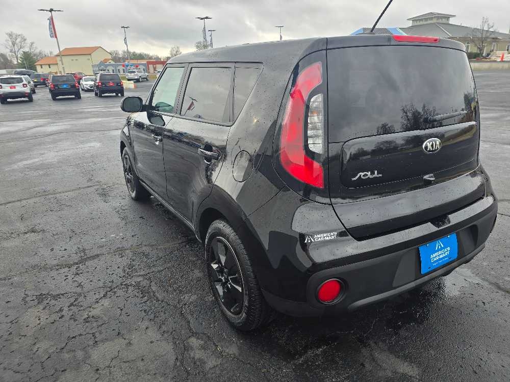 KIA SOUL BASE