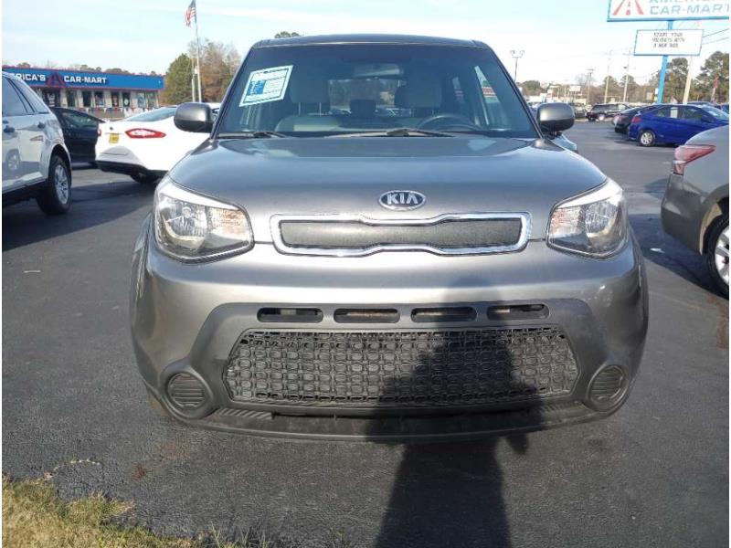 2016 Kia Soul Base's photo