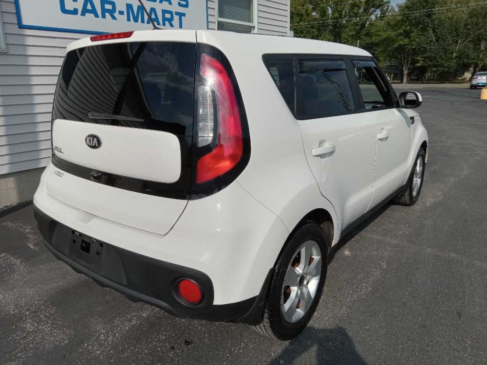 KIA SOUL BASE
