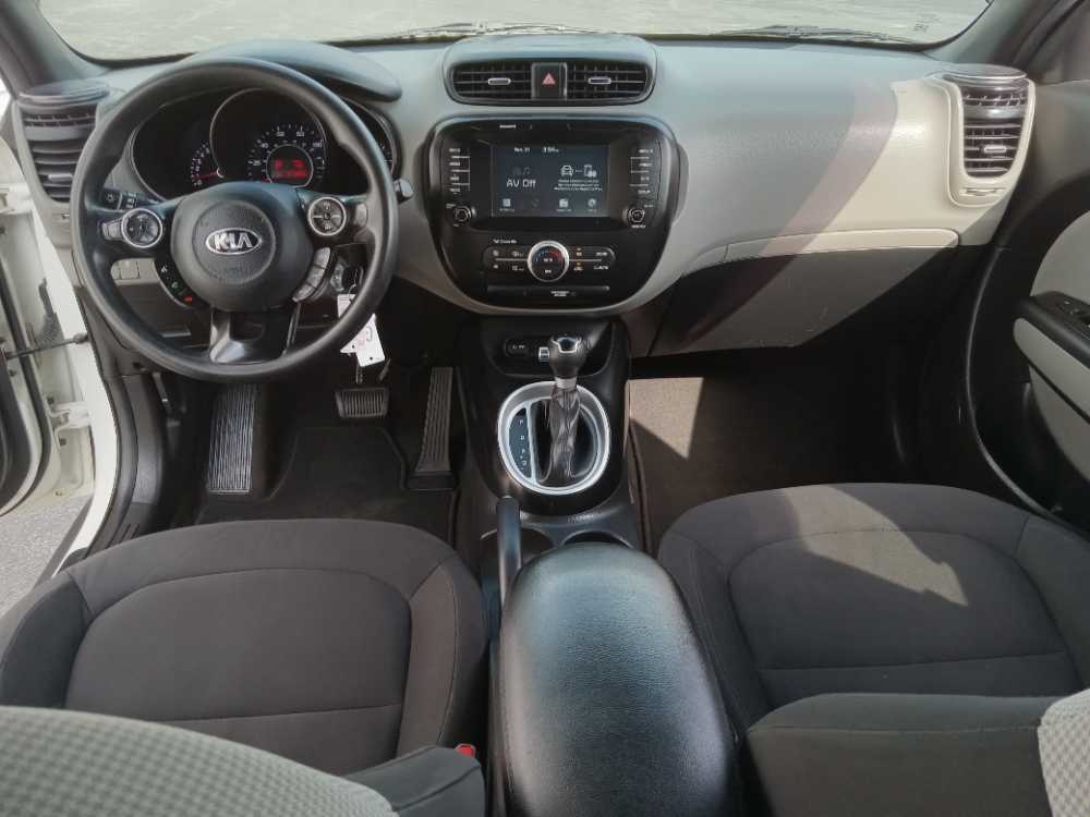 KIA SOUL BASE
