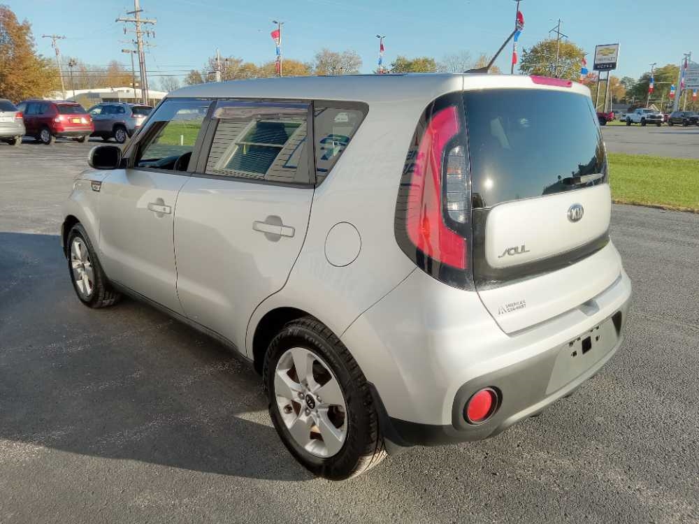 KIA SOUL BASE