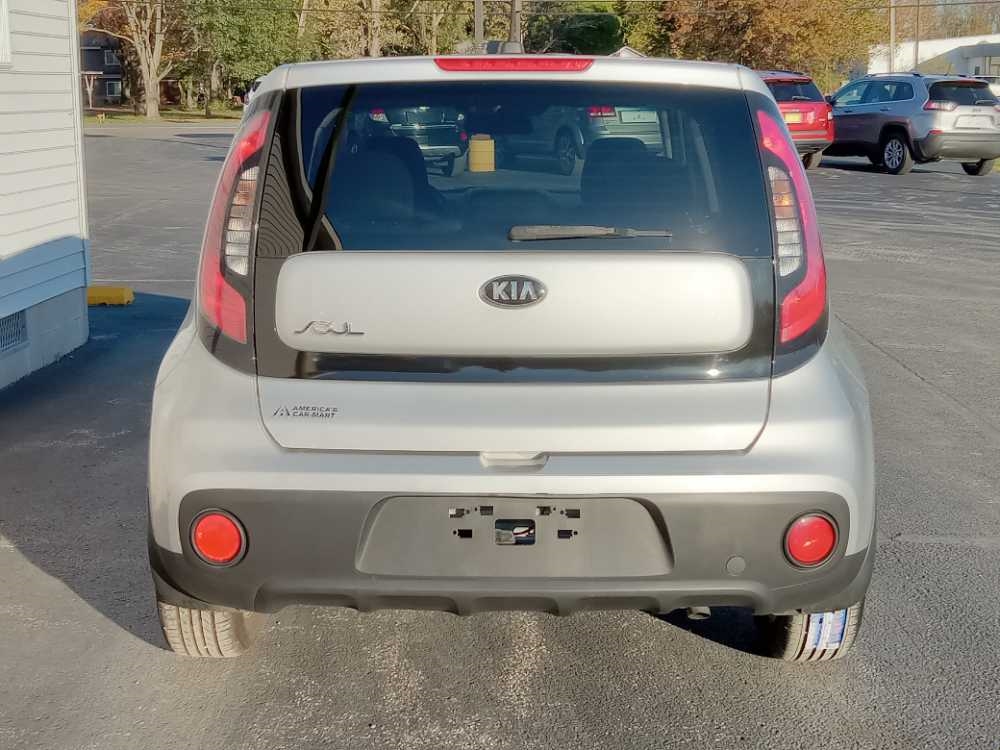 KIA SOUL BASE