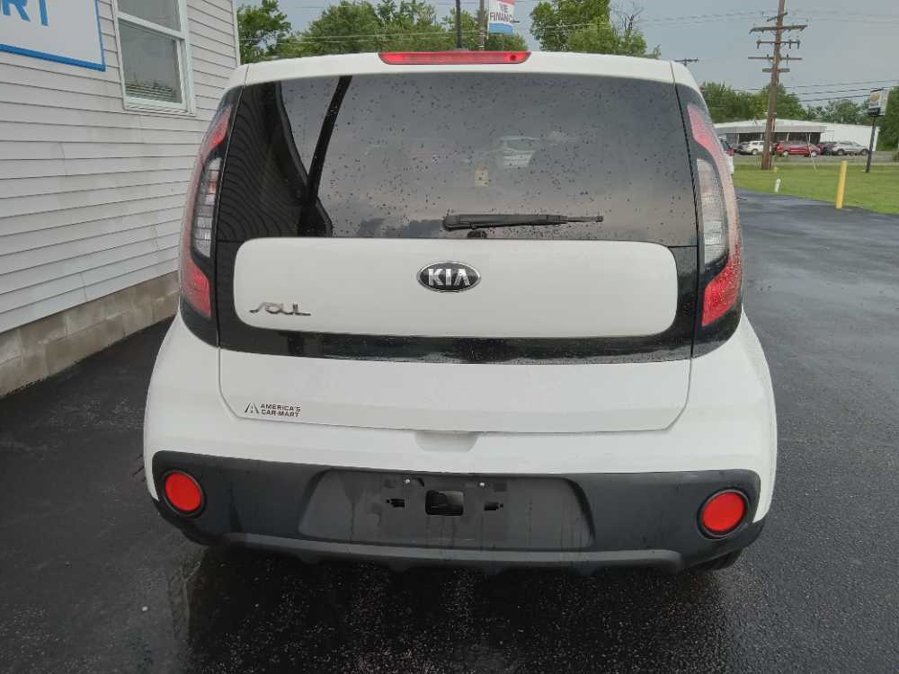 KIA SOUL BASE