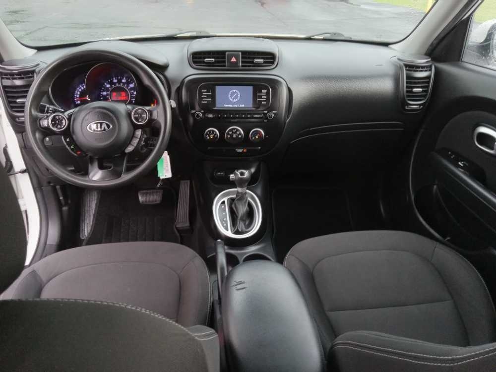KIA SOUL BASE