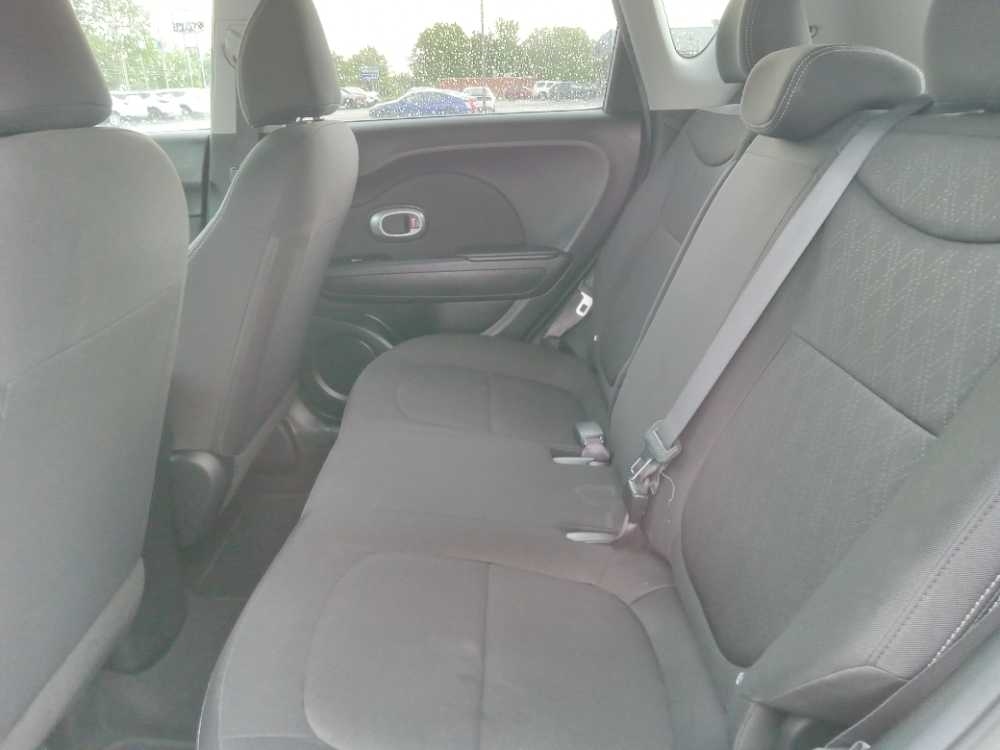 KIA SOUL BASE
