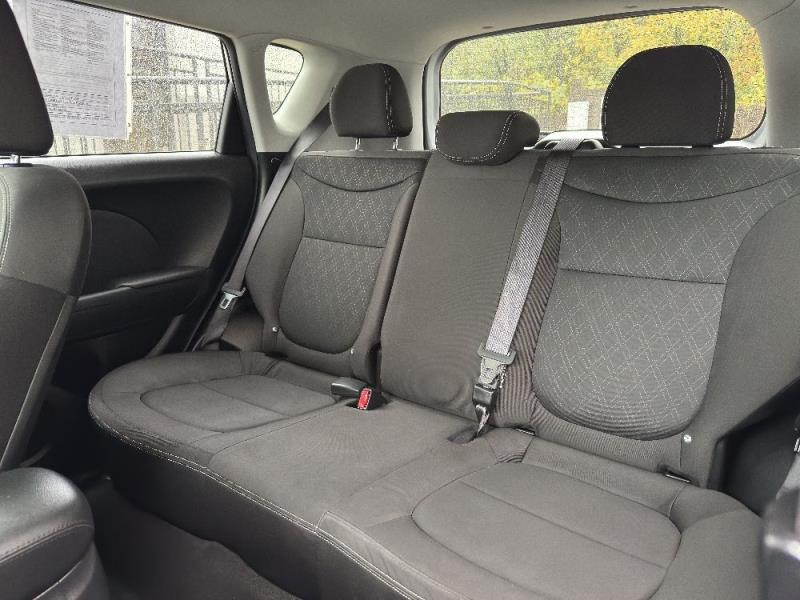 2016 Kia Soul Base's photo