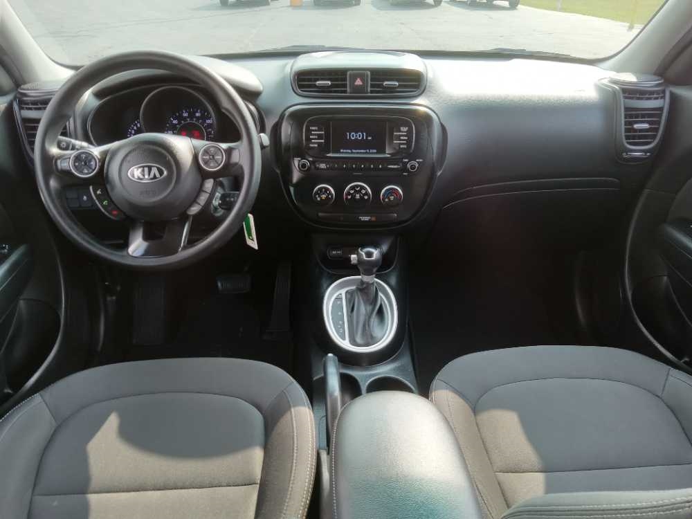 KIA SOUL BASE