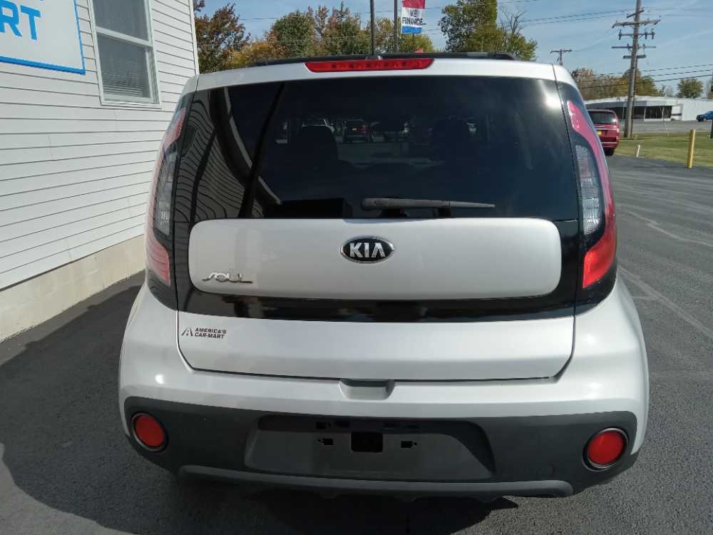 KIA SOUL BASE