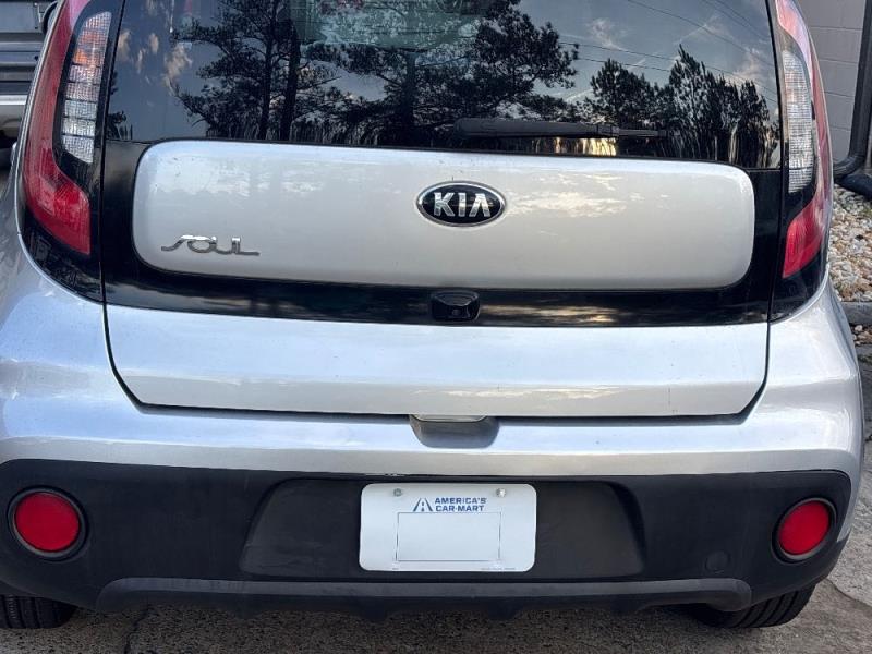 2019 Kia Soul Base's photo
