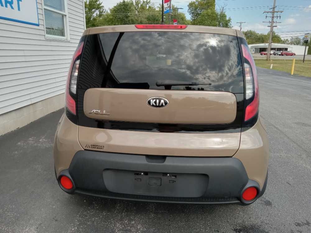 KIA SOUL BASE