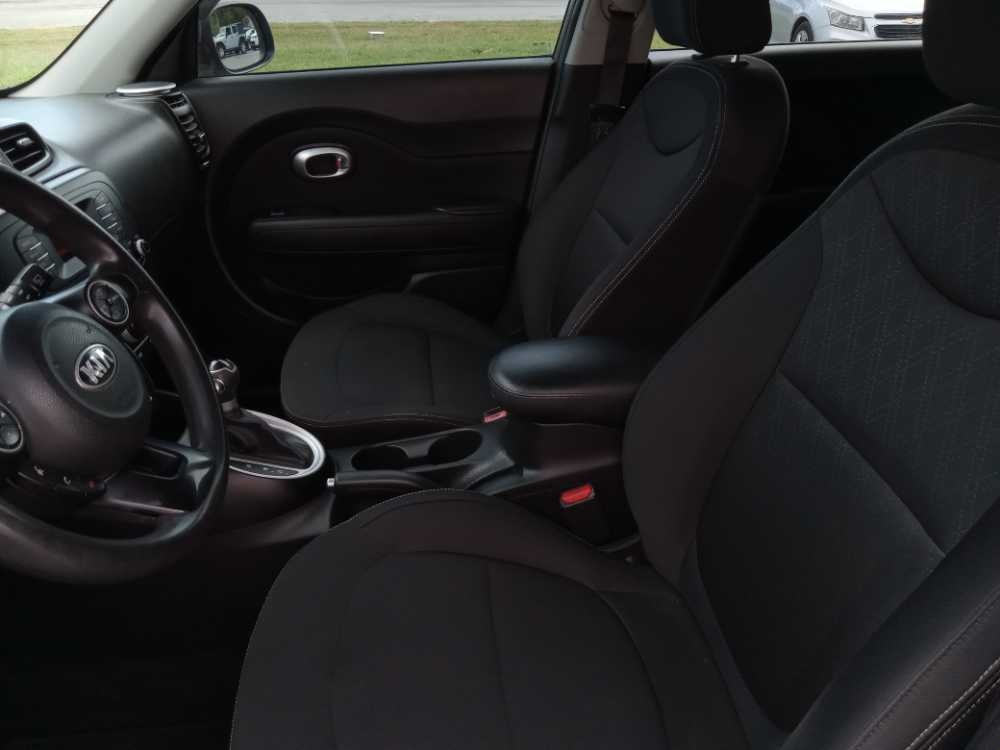 KIA SOUL BASE