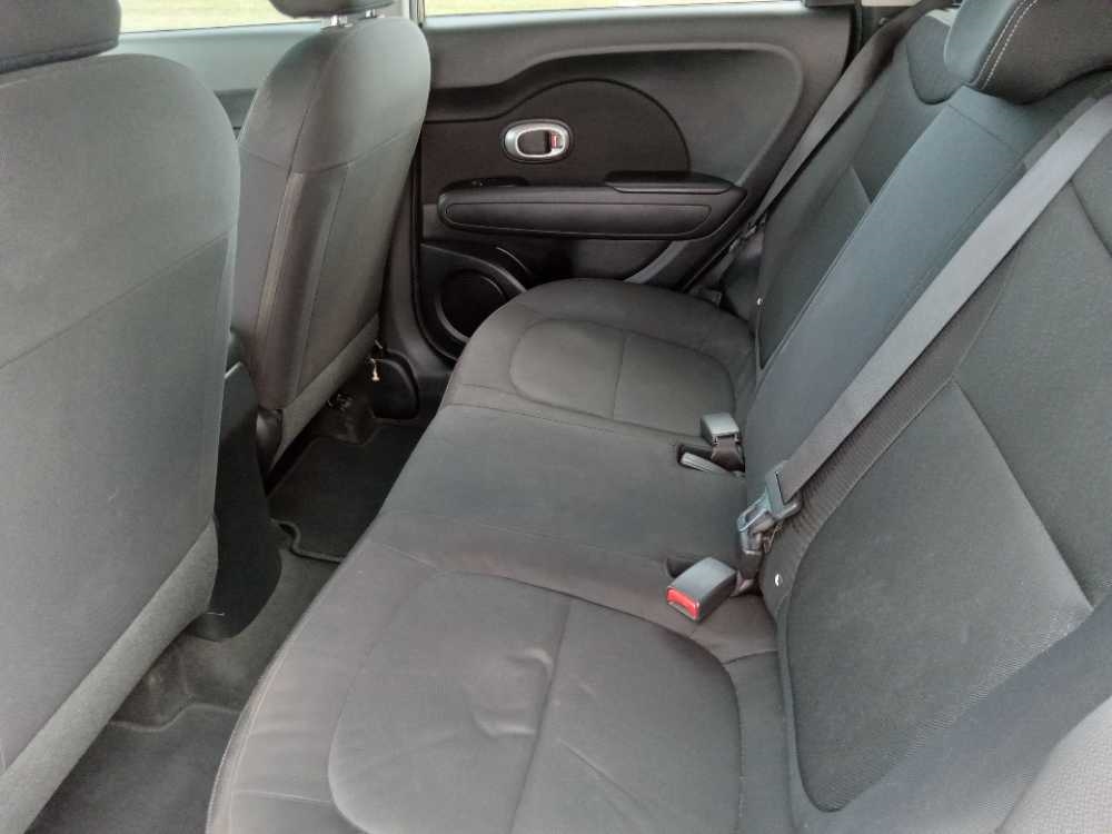 KIA SOUL BASE