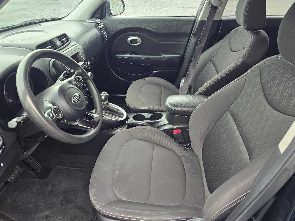 KIA SOUL BASE