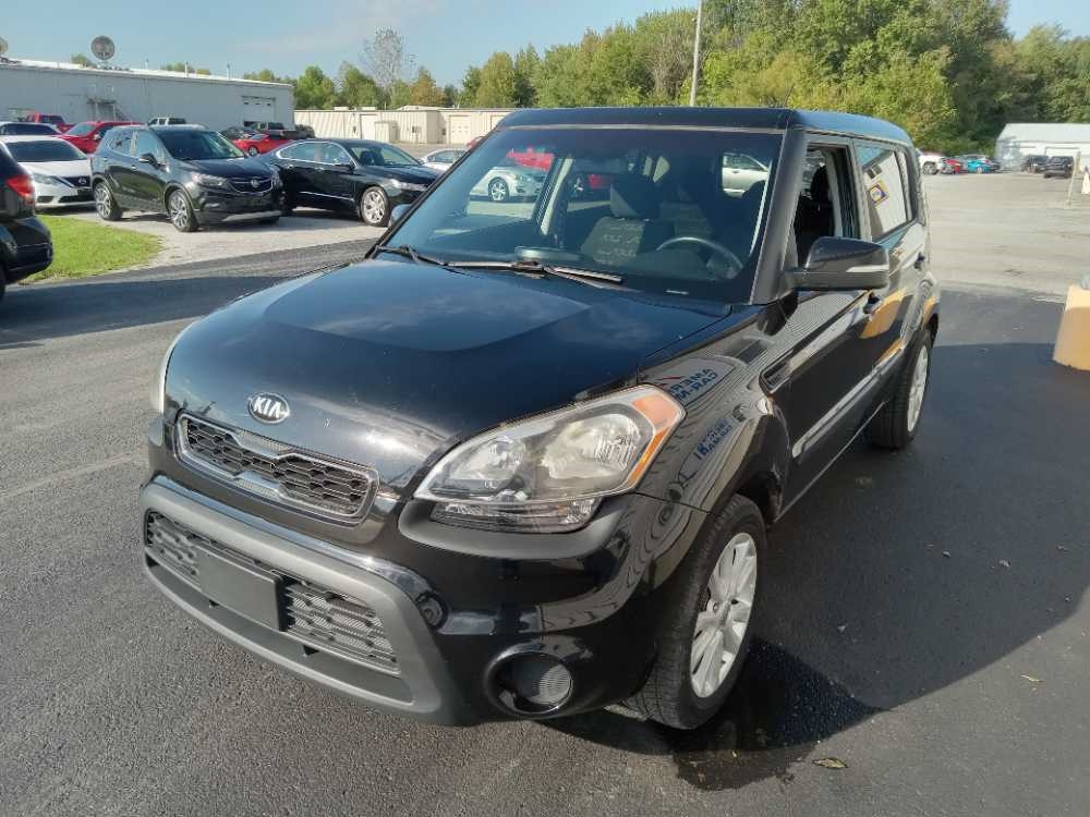 KIA SOUL BASE; SPORT; +