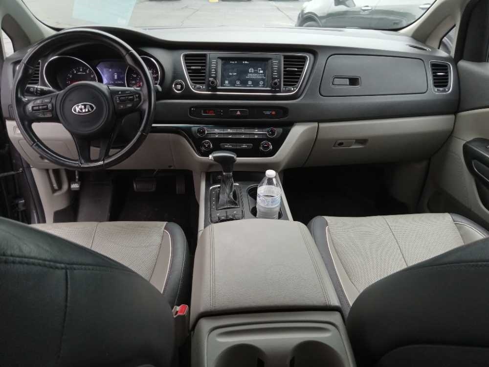 KIA SEDONA EX; LX