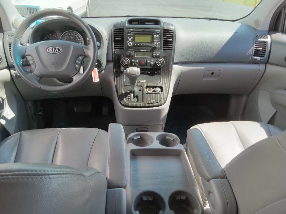 KIA SEDONA EX; LX