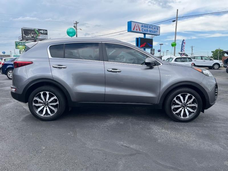 Image 4 of 2017 Kia Sportage EX