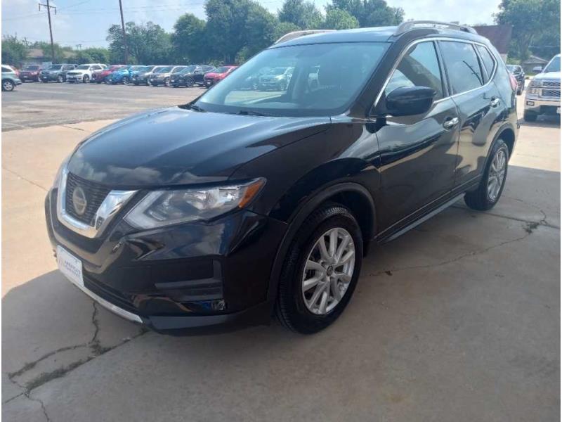 2018 Nissan Rogue SV's photo