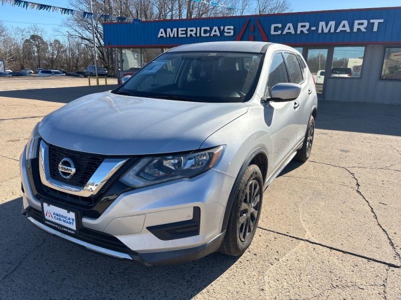 2017 Nissan Rogue S's photo