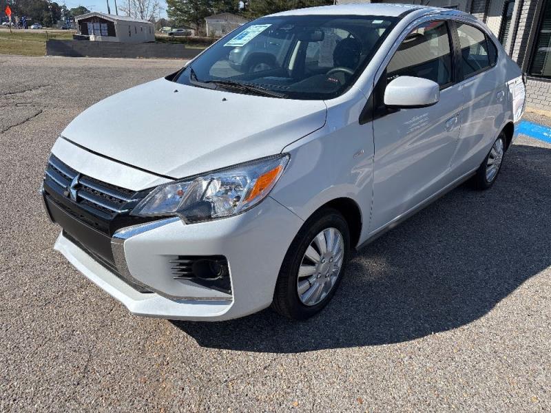 2024 Mitsubishi Mirage G4 ES's photo