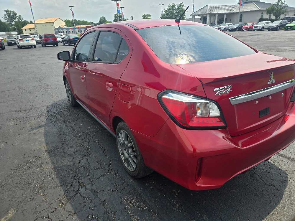 MITSUBISHI MIRAGE G4 LE; ES