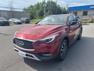 2017 INFINITI QX30